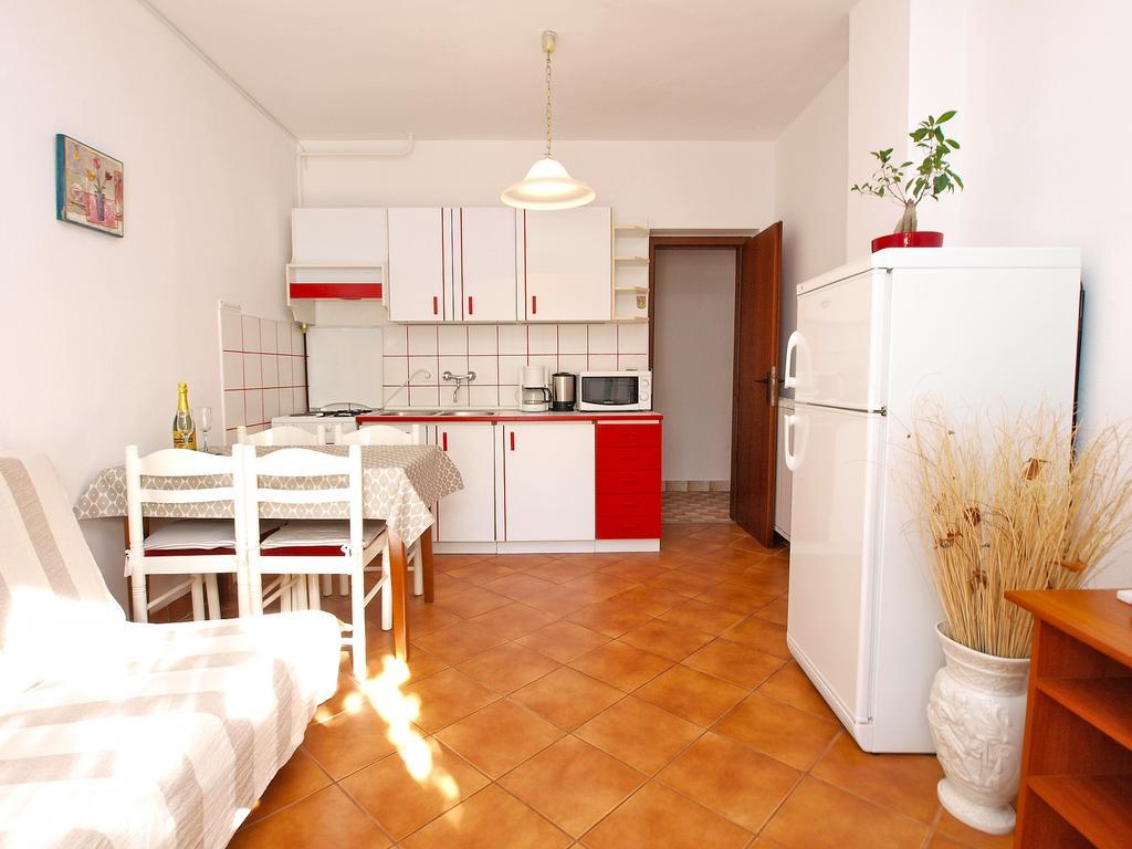 Apartments Dragica 929 Fažana Εξωτερικό φωτογραφία
