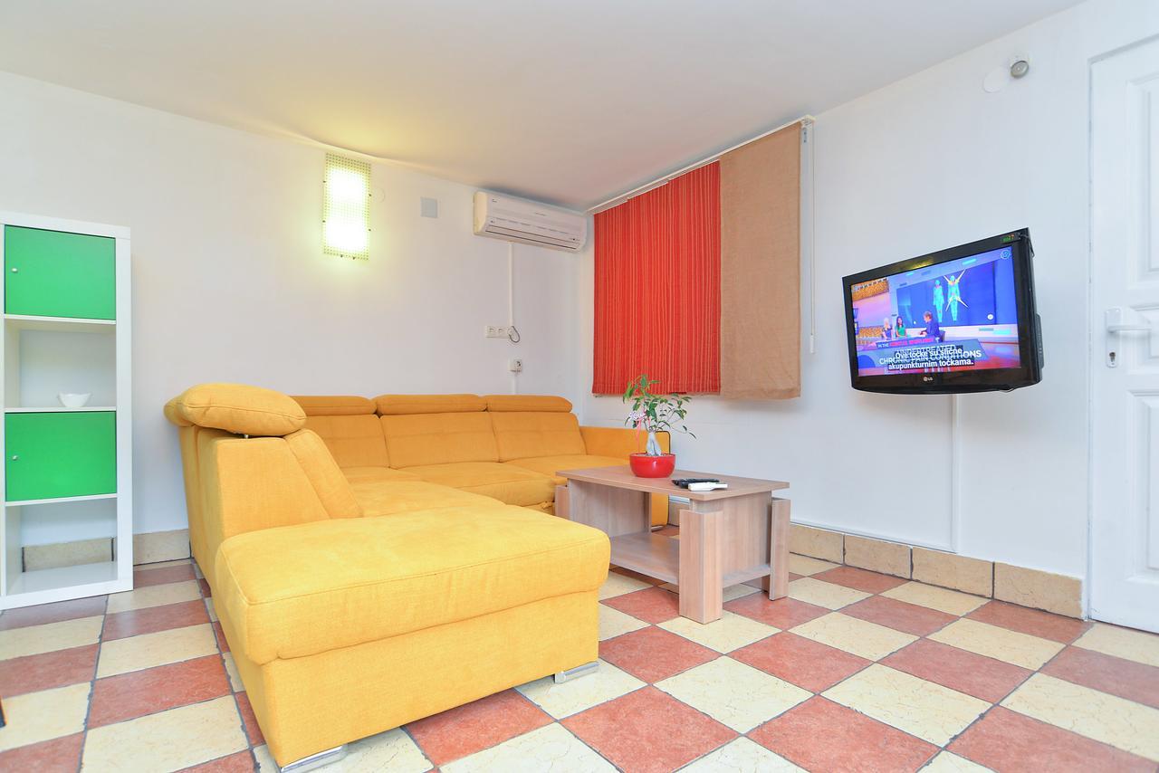 Apartments Dragica 929 Fažana Εξωτερικό φωτογραφία